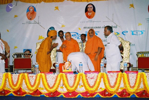 20030101_Photo_1008_F1150003_CMP_WM