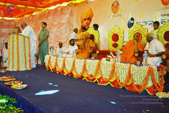 20030101_Photo_1058_F1140004_CMP_WM