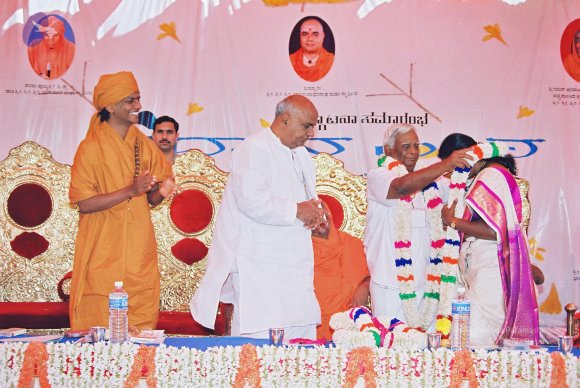 20030101_Photo_1170_F1030038_CMP_WM