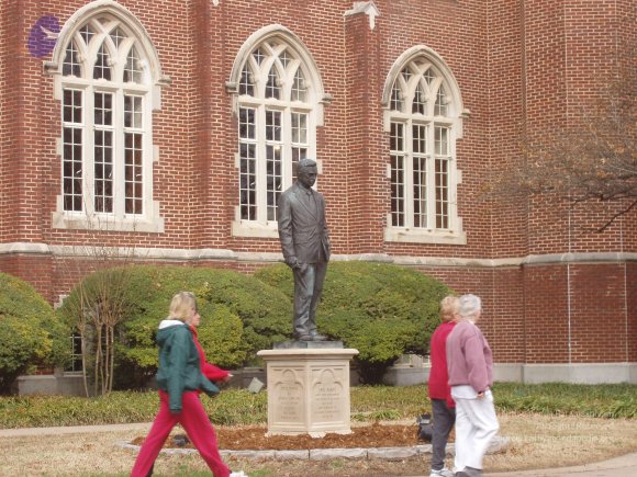 20040304_Photo_1000_Picture 030404 OU 122_CMP_WM