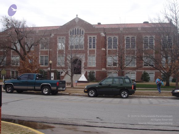 20040304_Photo_1048_Picture 030404 OU 135_CMP_WM