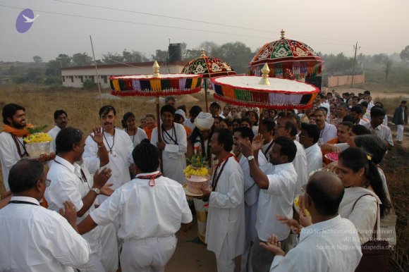 Jayanthi_2005_ashram (116)_CMP_WM