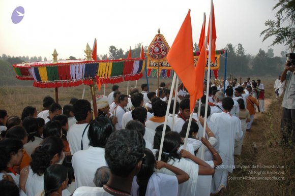 Jayanthi_2005_ashram (140)_CMP_WM