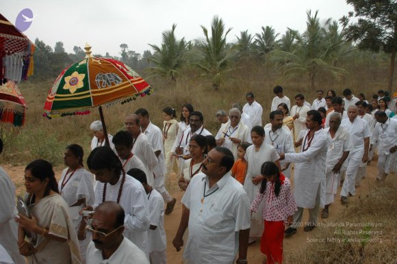 Jayanthi_2005_ashram (369)_CMP_WM