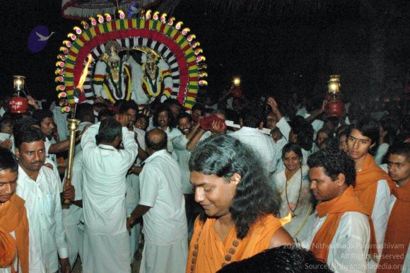 Procession_Photo_1074_DSC_1309_CMP_WM