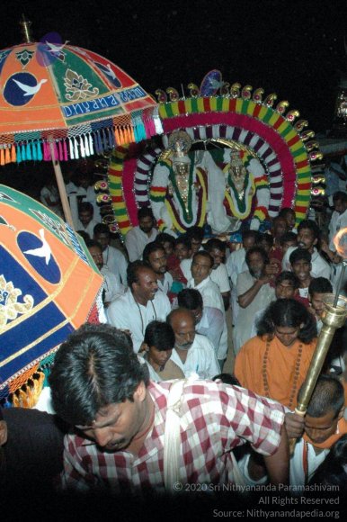 Procession_Photo_1085_DSC_1366_CMP_WM