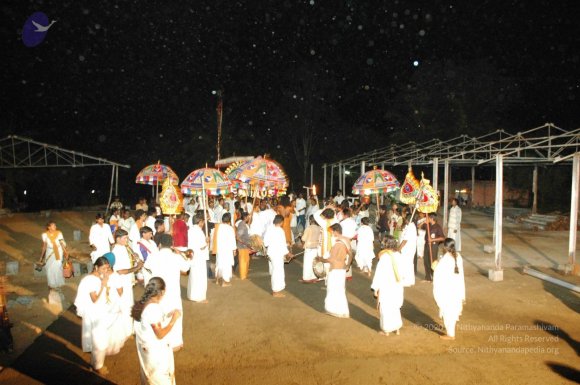 Procession_Photo_1087_DSC_1368_CMP_WM