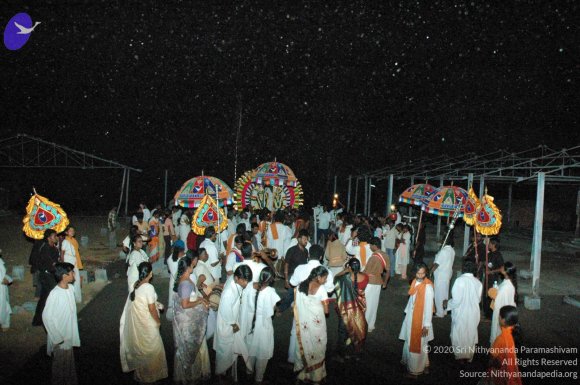 Procession_Photo_1088_DSC_1369_CMP_WM