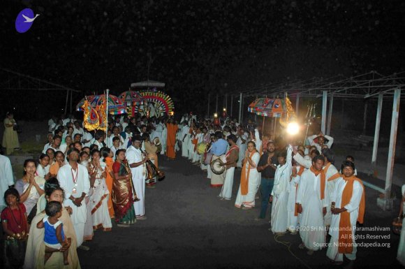 Procession_Photo_1093_DSC_1375_CMP_WM