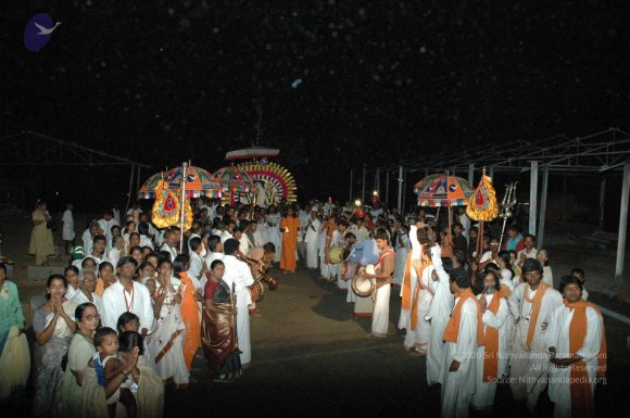 Procession_Photo_1097_DSC_1380_CMP_WM