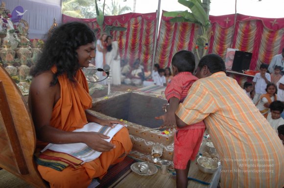 9-GAYATRI-INITIATION-CHILDRENS-DAY-JAYANTI-BRAHMOTSAVAM-CELEBRATIONS_Photo_1002_DSC_2810_CMP_WM