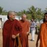 5-BUDDHIST-MONKS-VISIT-HDH-AT-BIDADI-ADHEENAM_Photo_1012_DSC_2412_CMP_WM