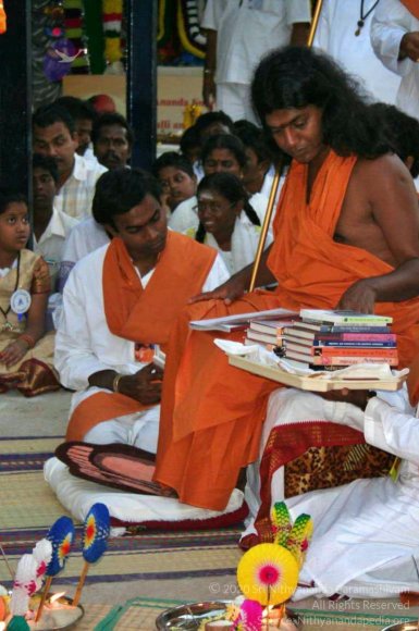 Vilakku-Pooja_Photo_1013_IMG_7615_CMP_WM