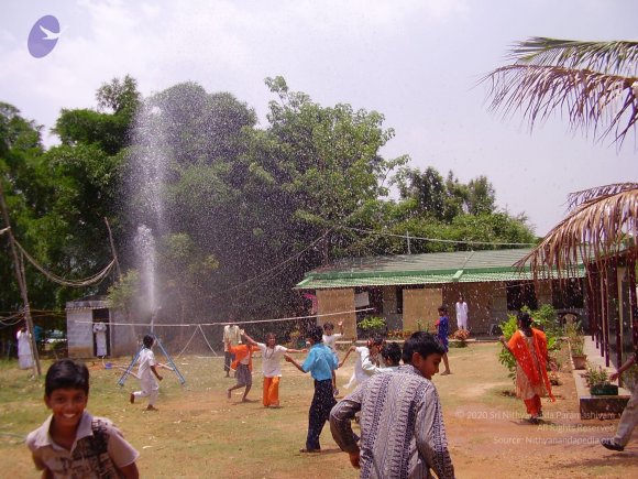 20060503_Photo_1032_P3160112_CMP_WM