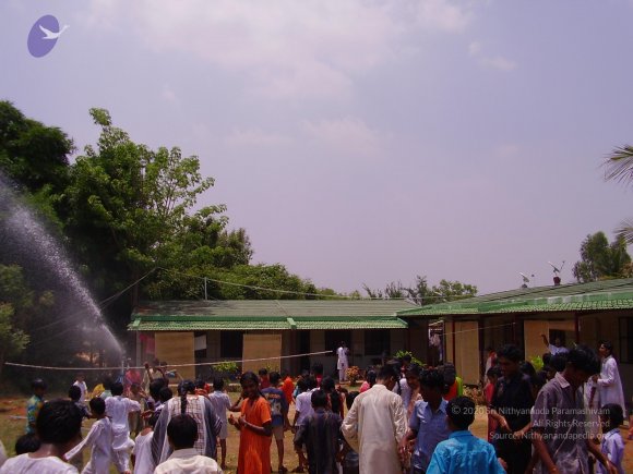 20060503_Photo_1071_P3160136_CMP_WM