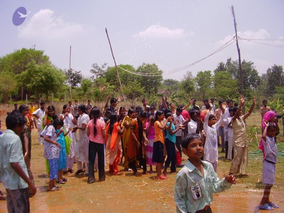 20060503_Photo_1117_P3160201_CMP_WM