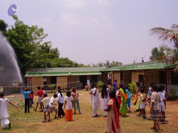 20060503_Photo_1171_P3160119_CMP_WM