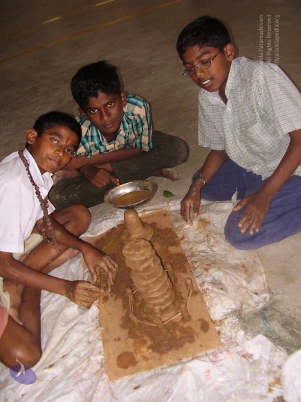 20060505_Photo_1196_P3190004_CMP_WM