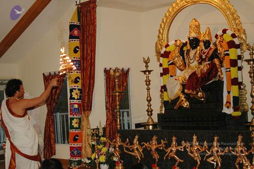 OH_Kumbabishekam_Apr122007_011_CMP_WM