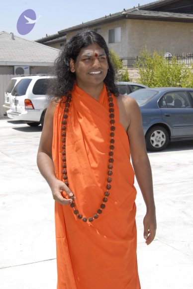2007June14SwamiVishwananda 028_2_CMP_WM