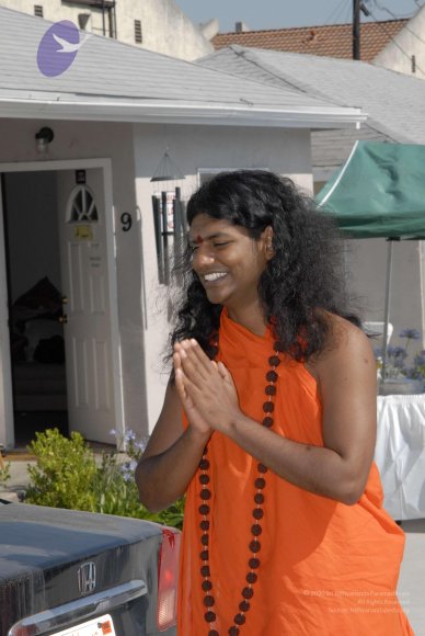 2007June14SwamiVishwananda%20342_CMP_WM