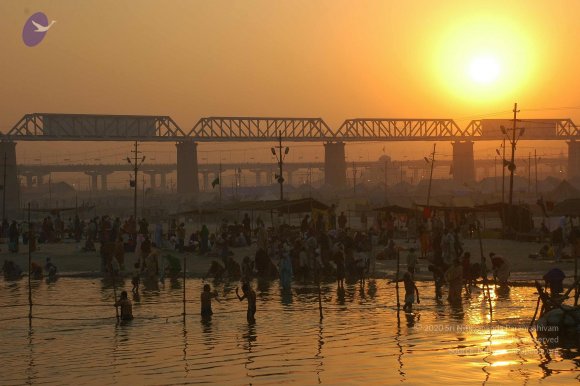 india-Ashram-Dic.30-31-1 -.05-06 125_CMP_WM