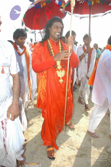 Allahabad-Kumbhmela-2007_Photo_1180_india-Ashram-Dic.30-31-1 -.05-06 395_CMP_WM