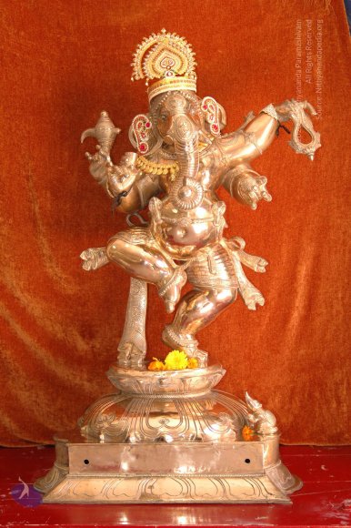 DeitiesSept2007 075_CMP_WM