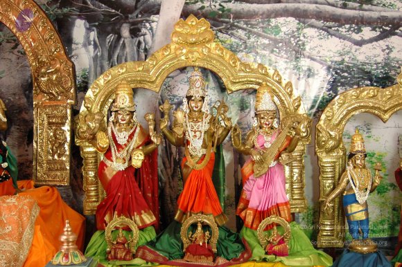 DeitiesSept2007 382_CMP_WM