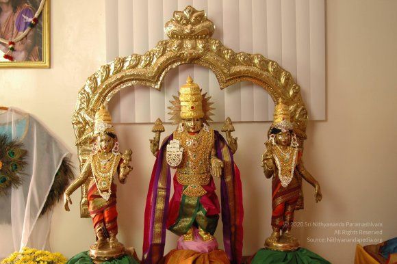 DeitiesSept2007 465_CMP_WM