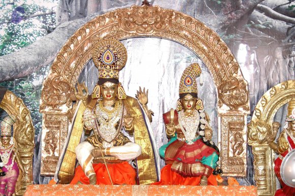 DeitiesSept2007 502_CMP_WM