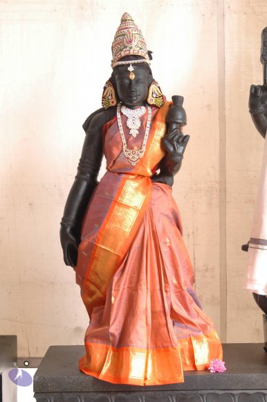 DeitiesSept2007 544_CMP_WM