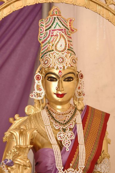 DeitiesSept2007 573_CMP_WM