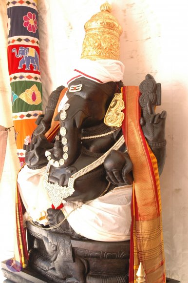 DeitiesSept2007 627_CMP_WM