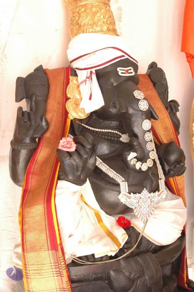 DeitiesSept2007 628_CMP_WM