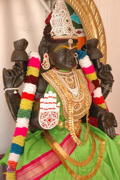 DeitiesSept2007 629_CMP_WM