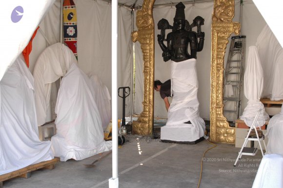 DeitiesSept2007 690_CMP_WM