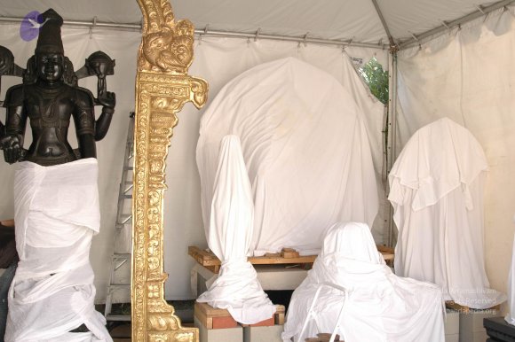 DeitiesSept2007 693_CMP_WM