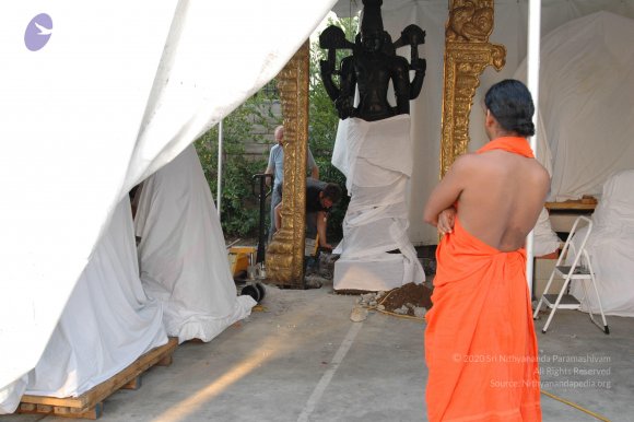 DeitiesSept2007 699_CMP_WM