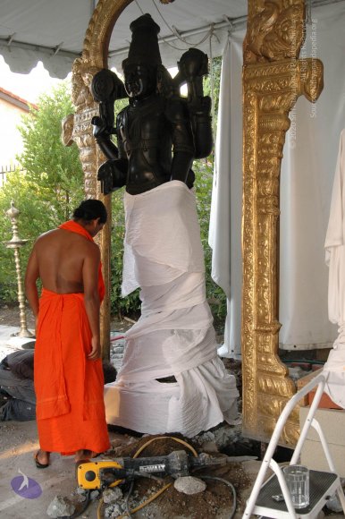 DeitiesSept2007 706_CMP_WM