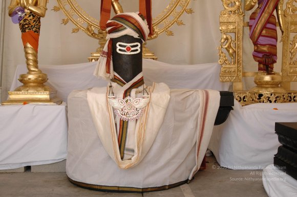 DeitiesSept2007 732_CMP_WM