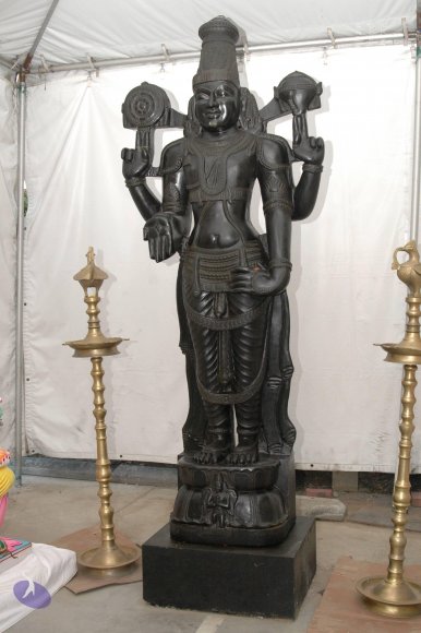 DeitiesSept2007 740_CMP_WM