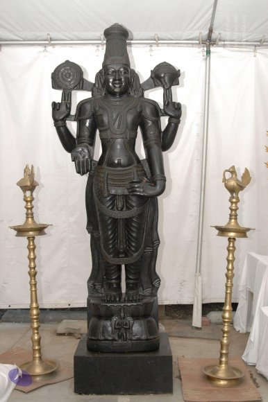 DeitiesSept2007 744_CMP_WM