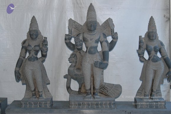 deitiesSept2007 342_CMP_WM