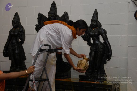 DeviPrathista15Nov2007 075_CMP_WM