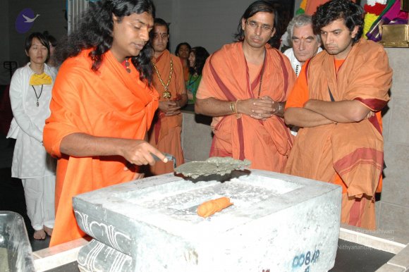 MC15-19Nov2007 168_CMP_WM