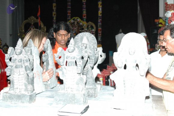 MC15-19Nov2007 223_CMP_WM