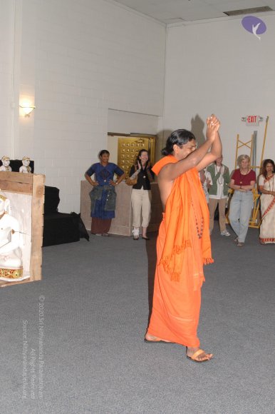 LANewAshramPrepNov2007 228_CMP_WM