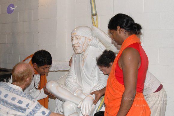 LANewAshramPrepNov2007 569_CMP_WM