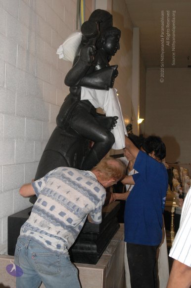 LANewAshramPrepNov2007 606_CMP_WM